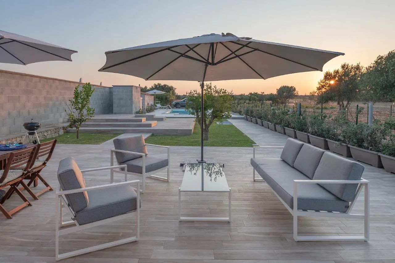 Villa Saint Laurent Noto